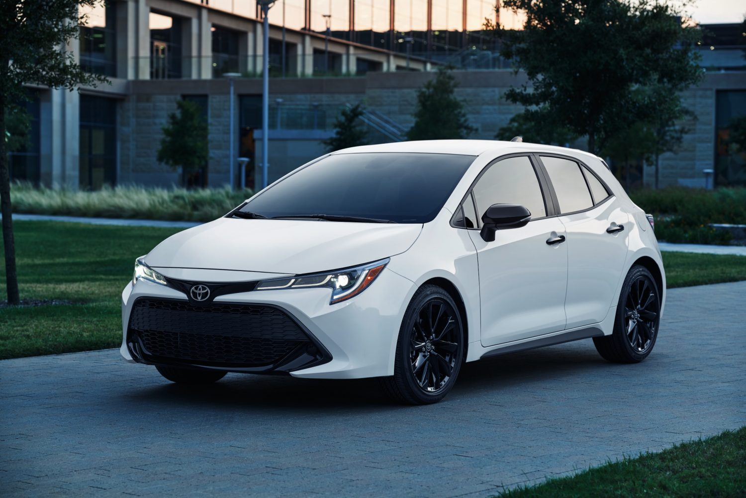 Toyota Corolla Hatchback XII, car in the us, car specs, cars models, vehicle model